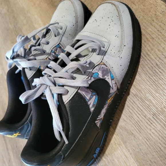 Nike Other - Mans Nike Air Force Black and Gray Sneakers